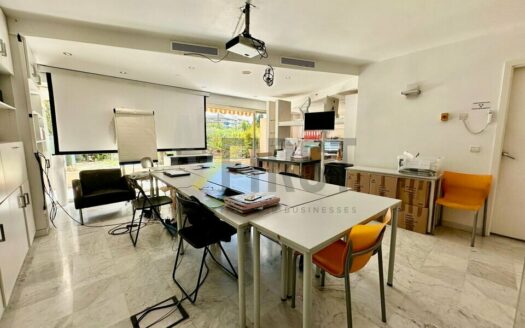 BUREAUX À VENDRE