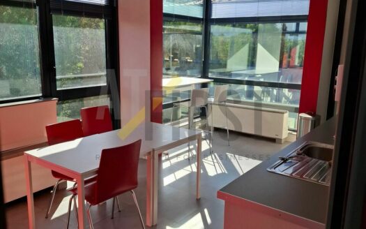 BUREAUX À LOUER